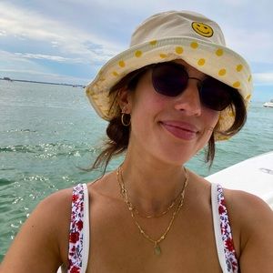 Meet your Posher, Katrina